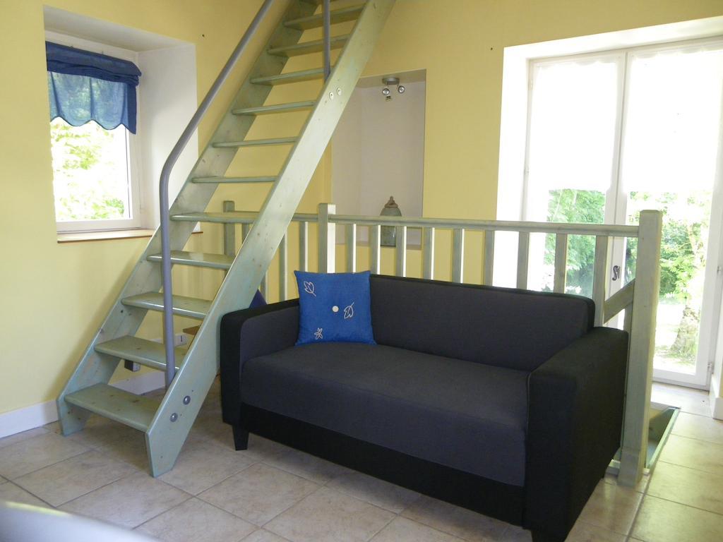 La Petite Varenne Turny Room photo